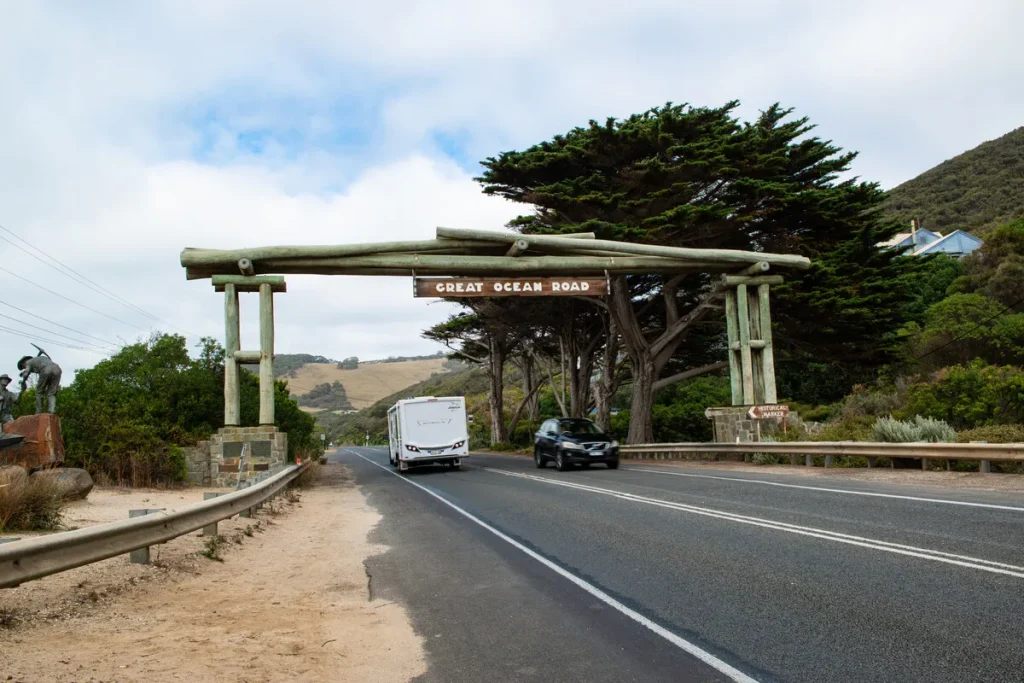 Memorial Arch